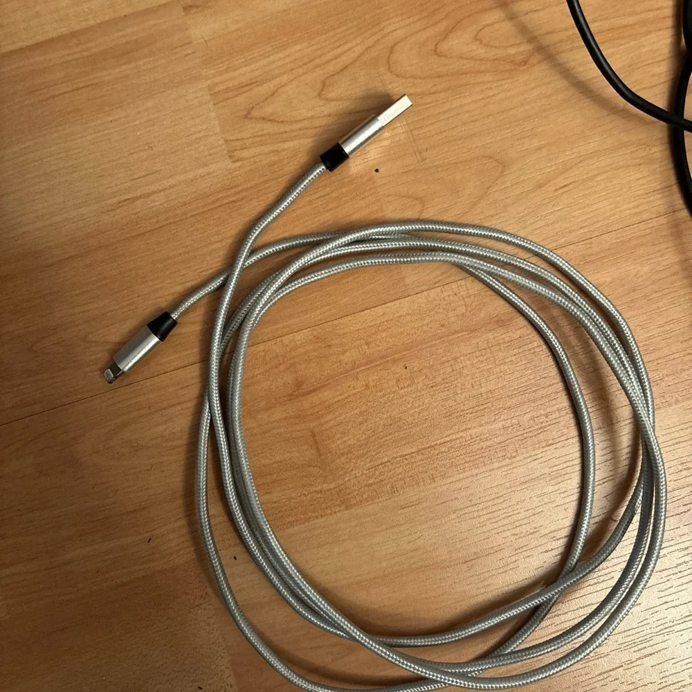 2 pack 6 and 10 FT new Charging Cables for iPhone and 4 Complimentary Headphones